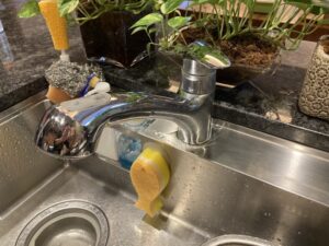 京都キッチン取付け隊　グローエ水栓の工事　施工前